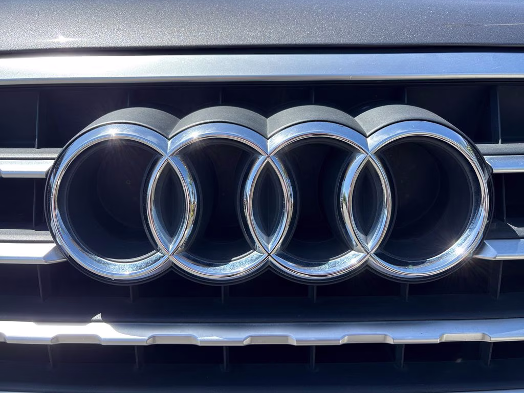 2018 Gray Audi Q7 3.0T Premium Plus AWD SUV