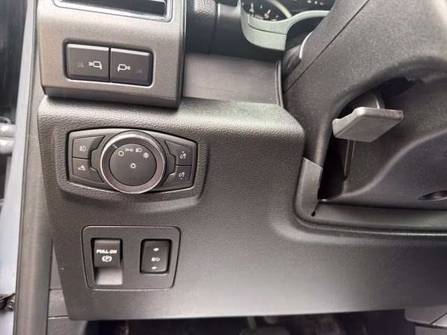 2020 Gray Ford F-150 Lariat 4X4 Truck