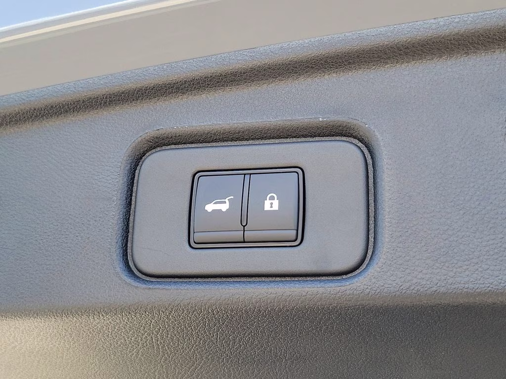 2026 Boulder Gray/Super Black Nissan Pathfinder Platinum FWD SUV