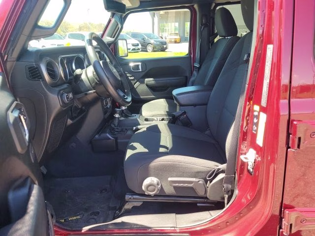 2022 Snazzberry Pearlcoat Jeep Gladiator Willys 4X4 Truck