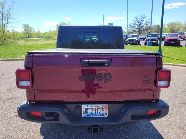 2022 Snazzberry Pearlcoat Jeep Gladiator Willys 4X4 Truck