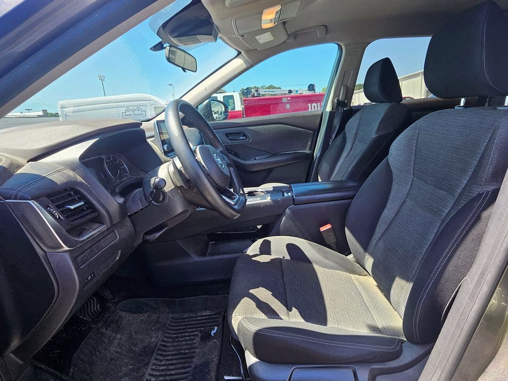 2021 Gun Metallic Nissan Rogue S FWD SUV