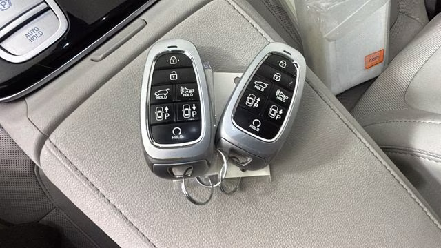 2022 Amazon Gray Hyundai Tucson Limited AWD SUV