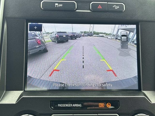 2022 Gray Metallic Ford Super Duty F-250 SRW XLT 4X4 Truck