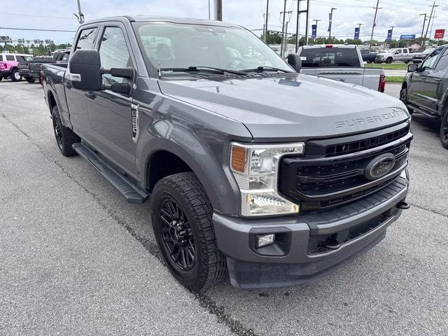 2022 Gray Metallic Ford Super Duty F-250 SRW XLT 4X4 Truck
