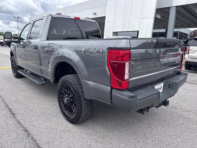 2022 Gray Metallic Ford Super Duty F-250 SRW XLT 4X4 Truck