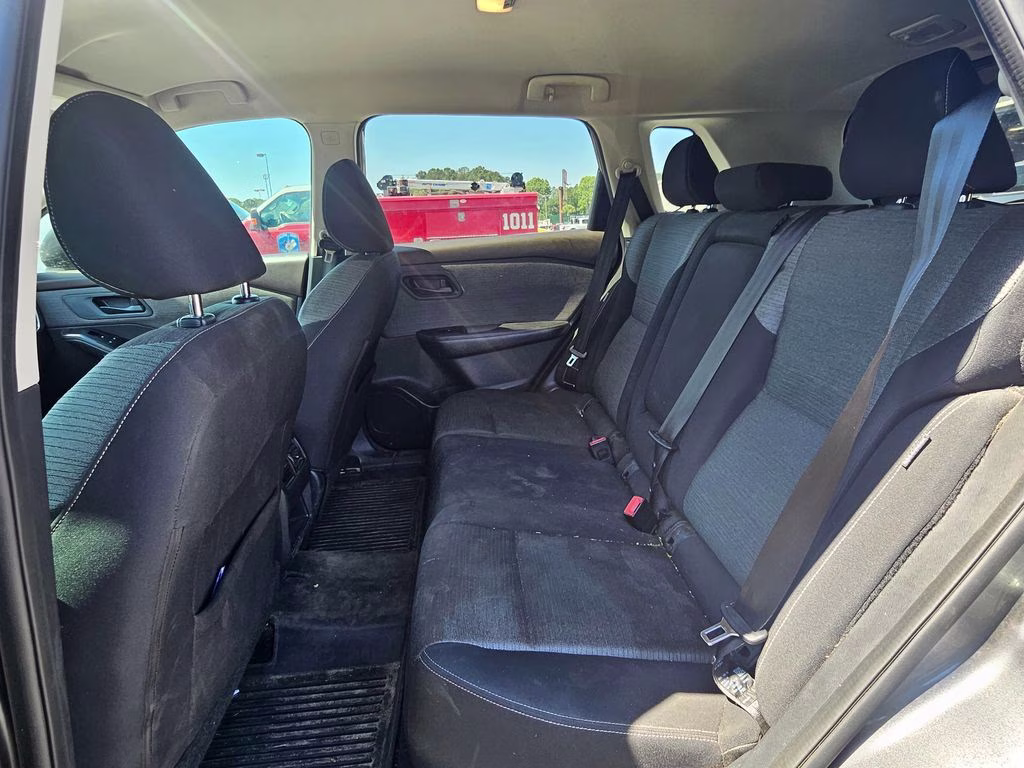 2021 Gun Metallic Nissan Rogue S FWD SUV