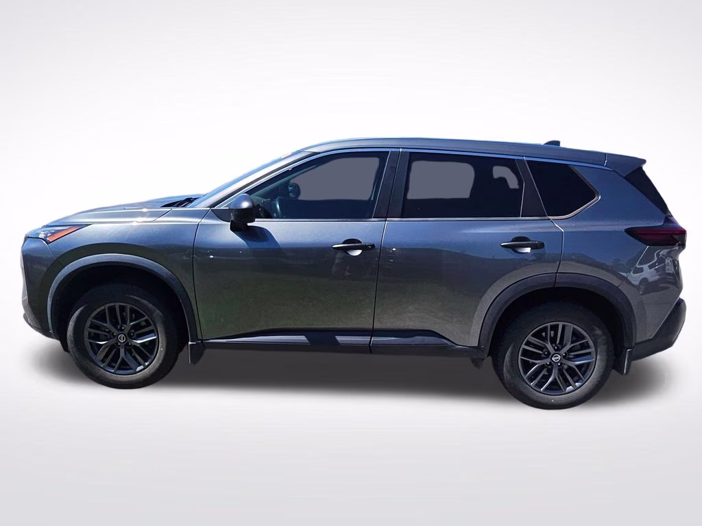 2021 Gun Metallic Nissan Rogue S FWD SUV