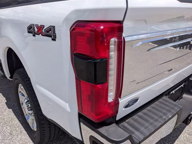 2026 Oxford White Ford Super Duty F-250 SRW King Ranch 4X4 Truck