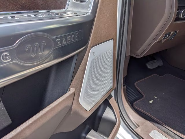 2026 Oxford White Ford Super Duty F-250 SRW King Ranch 4X4 Truck