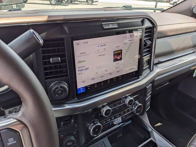 2026 Oxford White Ford Super Duty F-250 SRW King Ranch 4X4 Truck