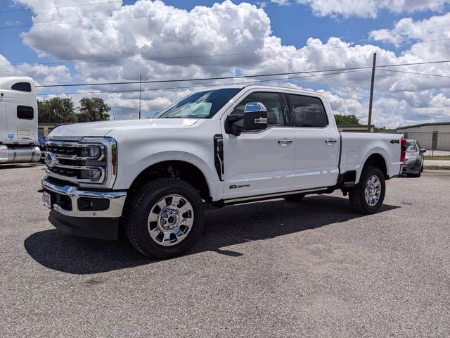 2026 Oxford White Ford Super Duty F-250 SRW King Ranch 4X4 Truck