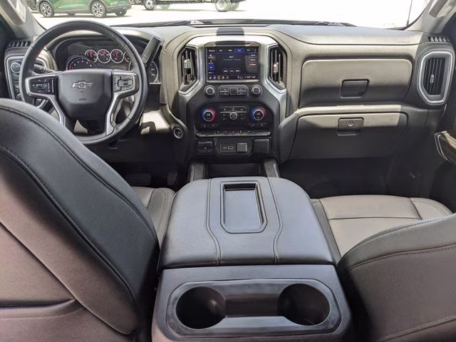 2021 Silver Ice Metallic Chevrolet Silverado 1500 RST RWD Truck