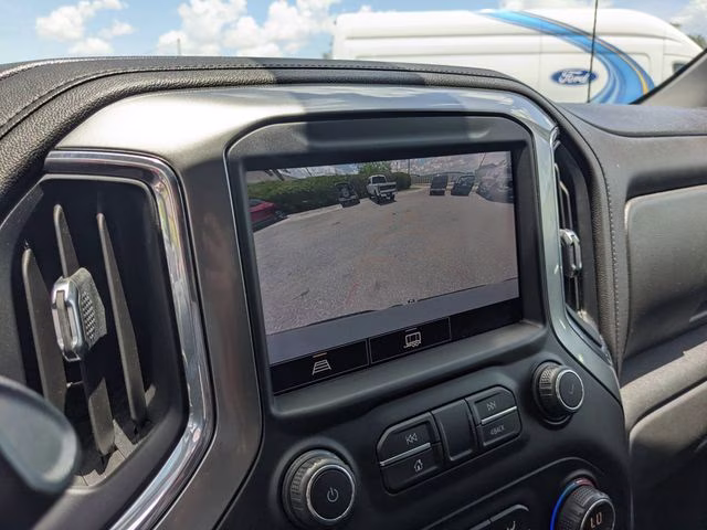 2021 Silver Ice Metallic Chevrolet Silverado 1500 RST RWD Truck