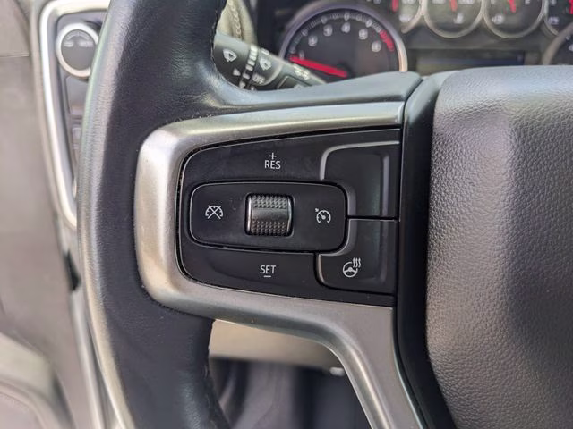 2021 Silver Ice Metallic Chevrolet Silverado 1500 RST RWD Truck