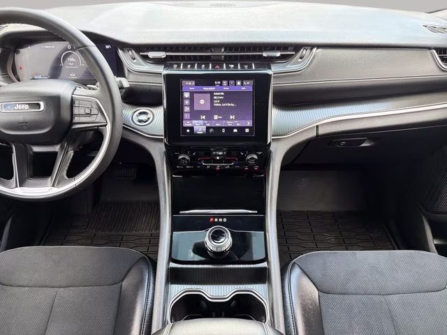 2024 Bright White Clearcoat Jeep Grand Cherokee Altitude X 4X4 SUV
