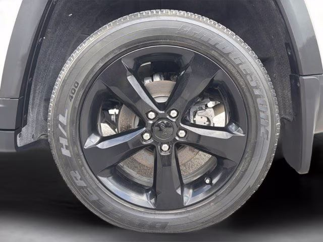 2024 Bright White Clearcoat Jeep Grand Cherokee Altitude X 4X4 SUV