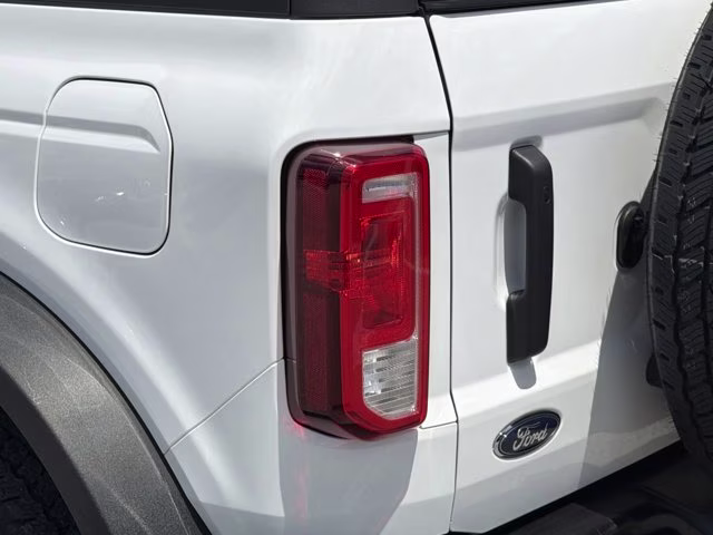 2025 Oxford White Ford Bronco Big Bend 4X4 Convertible