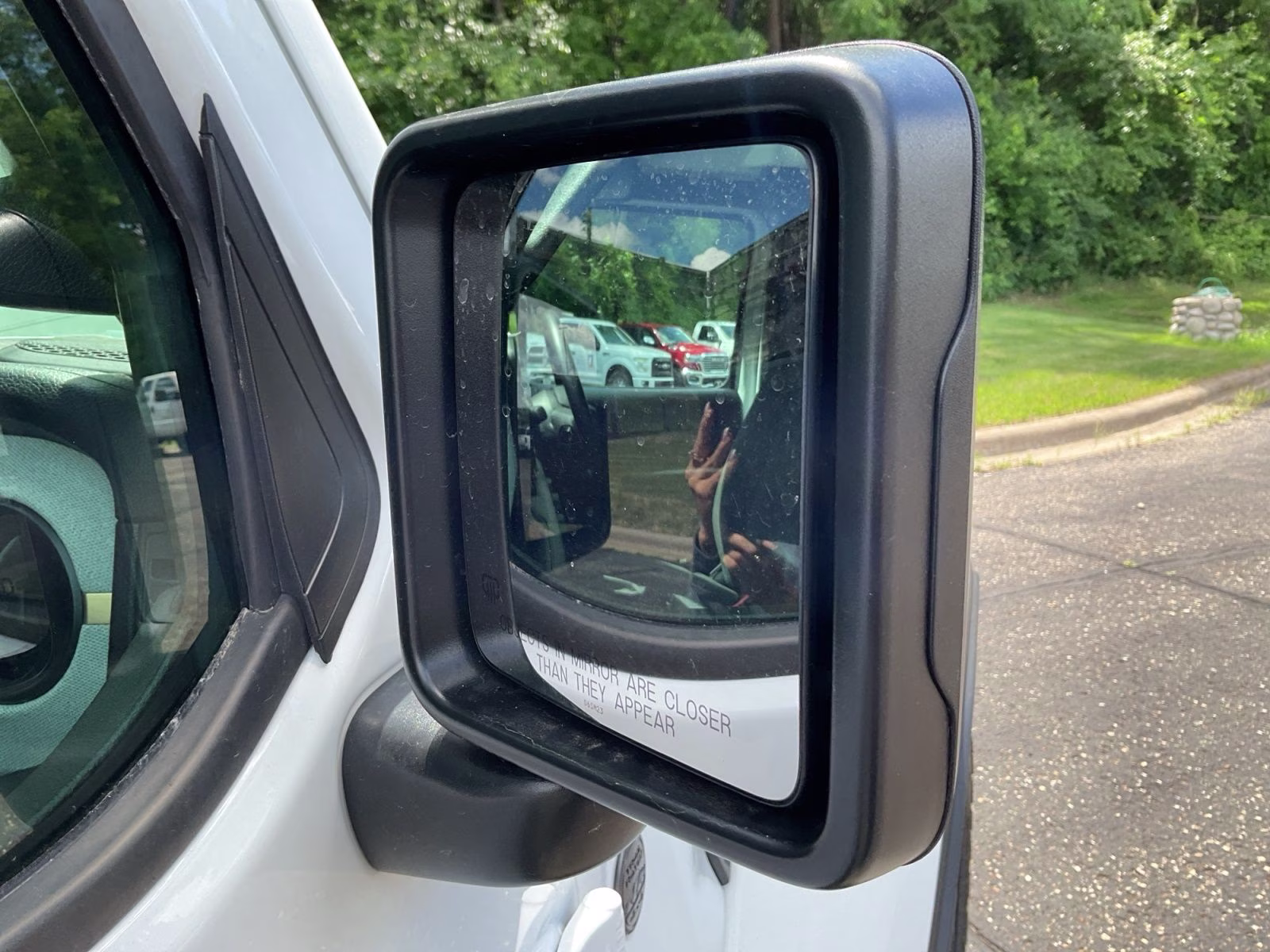 2024 Bright White Clearcoat Jeep Gladiator Sport 4X4 Truck