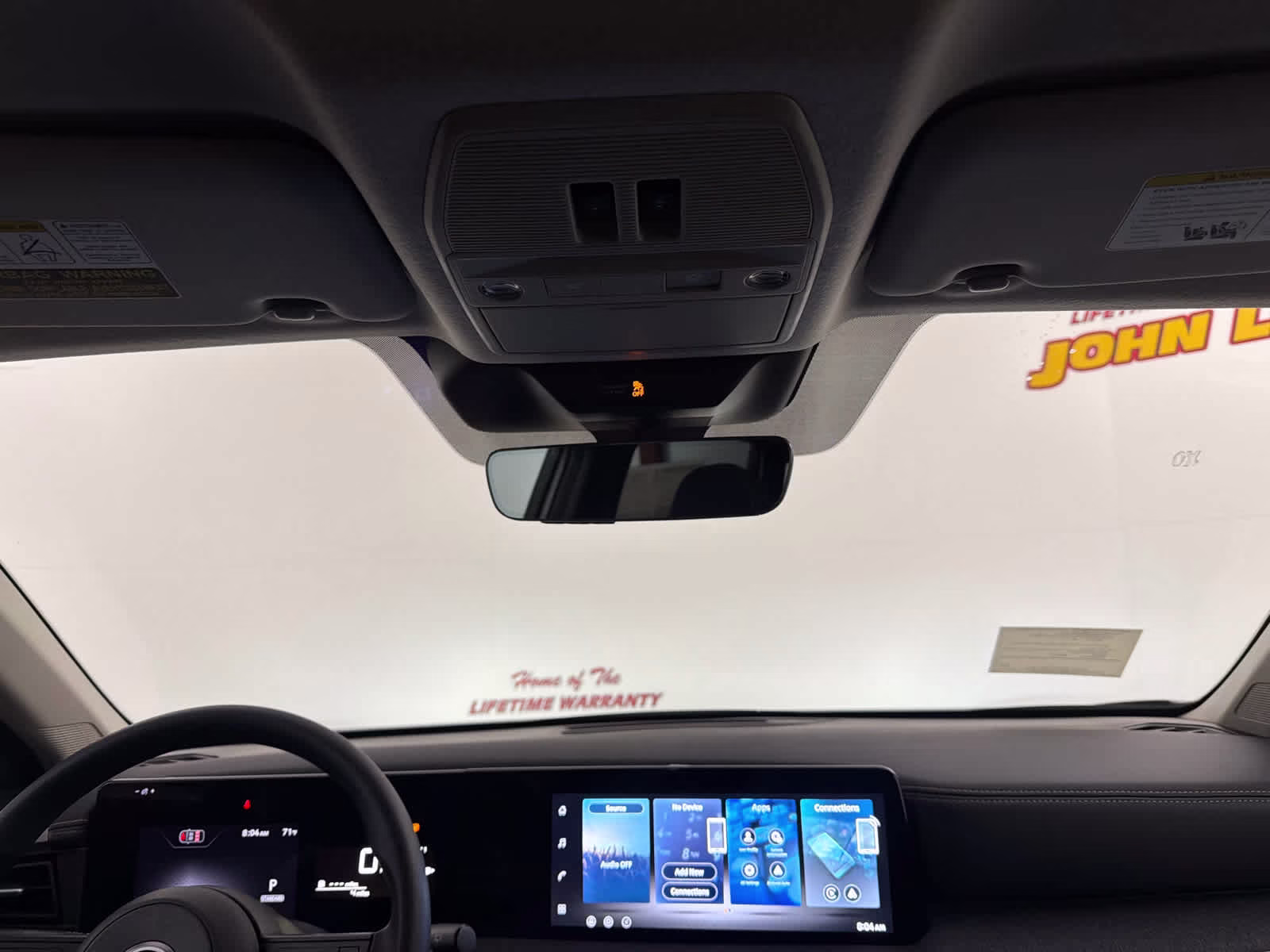 2026 Aspen White Tricoat/Super Black Nissan Kicks SV FWD SUV