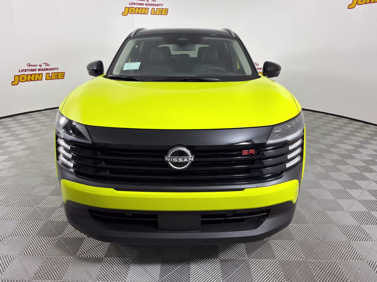 2026 Yuzu Yellow Metallic/Super Black Nissan Kicks SR FWD SUV