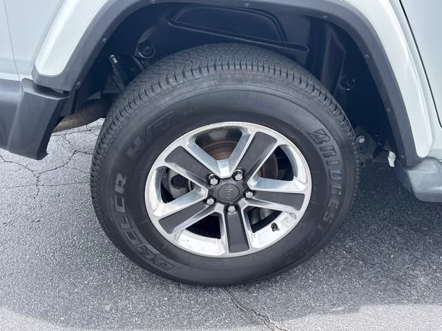 2018 Bright White Clearcoat Jeep Wrangler Unlimited Sahara 4X4 Convertible