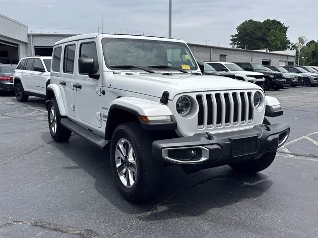 2018 Bright White Clearcoat Jeep Wrangler Unlimited Sahara 4X4 Convertible