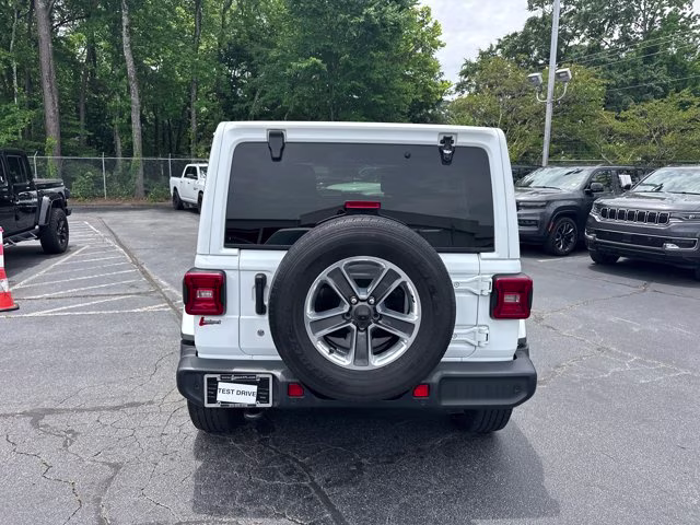 2018 Bright White Clearcoat Jeep Wrangler Unlimited Sahara 4X4 Convertible