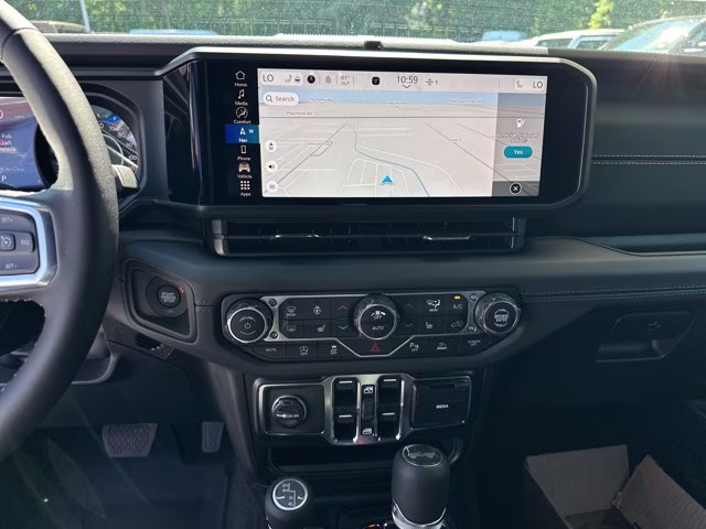2026 Hydro Blue Pearl Coat Jeep Wrangler Sahara 4X4 Convertible