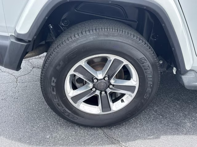 2018 Bright White Clearcoat Jeep Wrangler Unlimited Sahara 4X4 Convertible