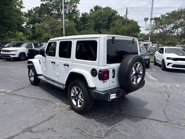 2018 Bright White Clearcoat Jeep Wrangler Unlimited Sahara 4X4 Convertible