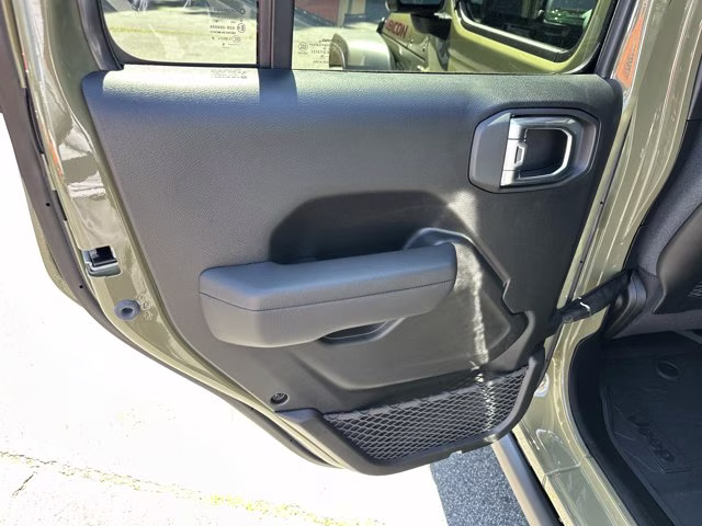 2026 41 Jeep Wrangler Rubicon 4X4 Convertible