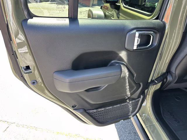 2026 41 Jeep Wrangler Rubicon 4X4 Convertible