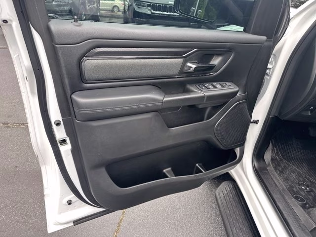2023 Bright White Clearcoat Ram 1500 Big Horn 4X4 Truck