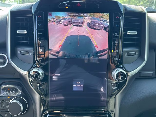 2026 Diamond Black Crystal Pearlcoat Ram 1500 Big Horn 4X4 Truck