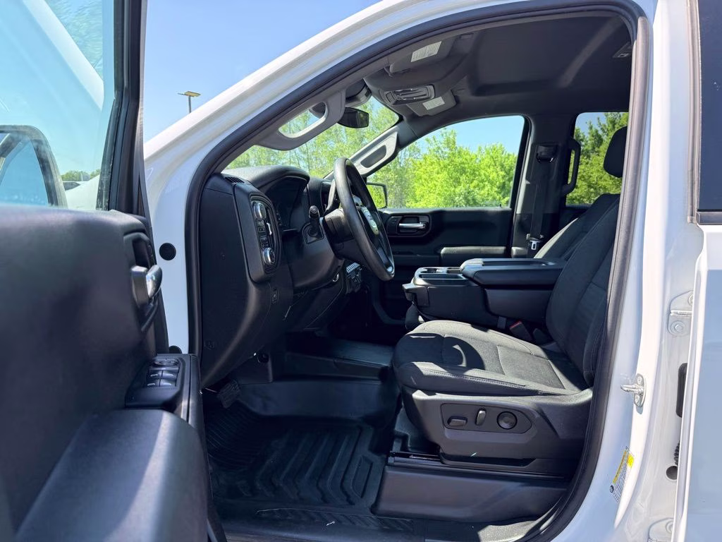 2024 Summit White GMC Sierra 1500 Pro 4X4 Truck