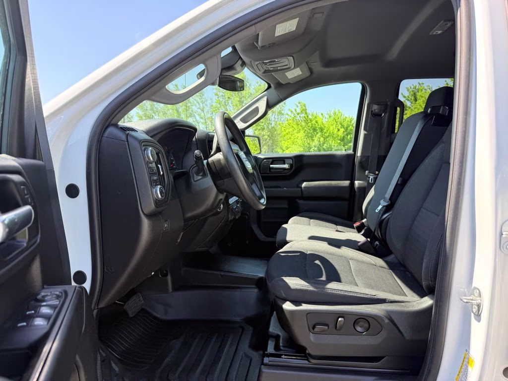 2024 Summit White GMC Sierra 1500 Pro 4X4 Truck
