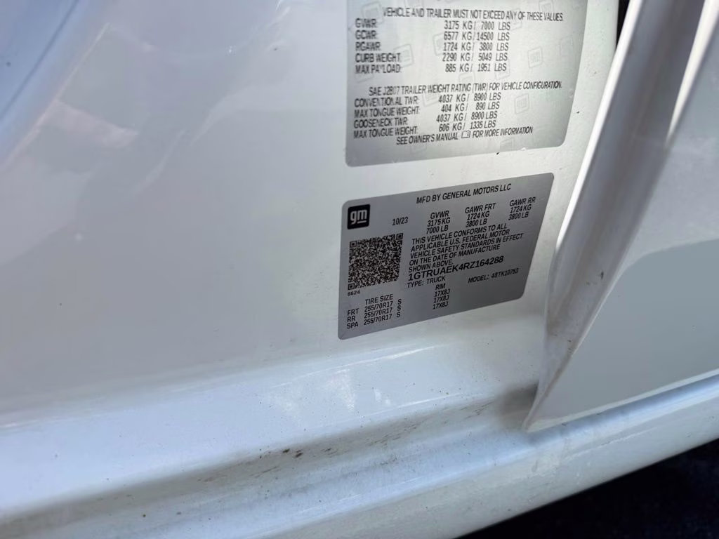 2024 Summit White GMC Sierra 1500 Pro 4X4 Truck