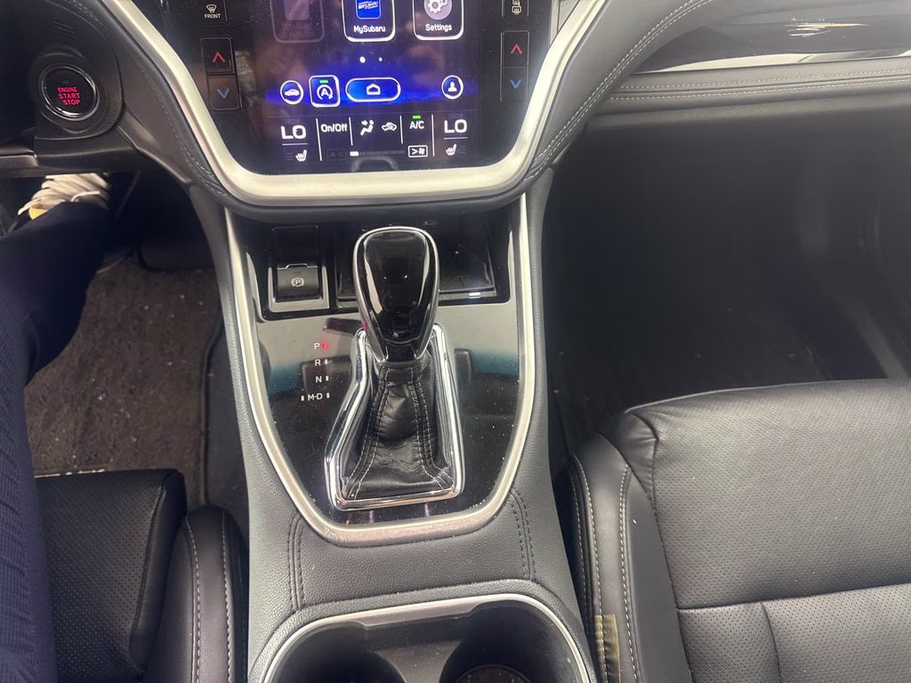 2020 Crystal Black Silica Subaru Outback Limited AWD SUV
