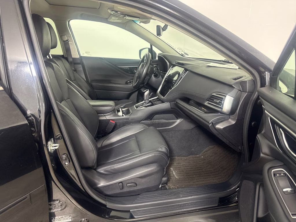 2020 Crystal Black Silica Subaru Outback Limited AWD SUV
