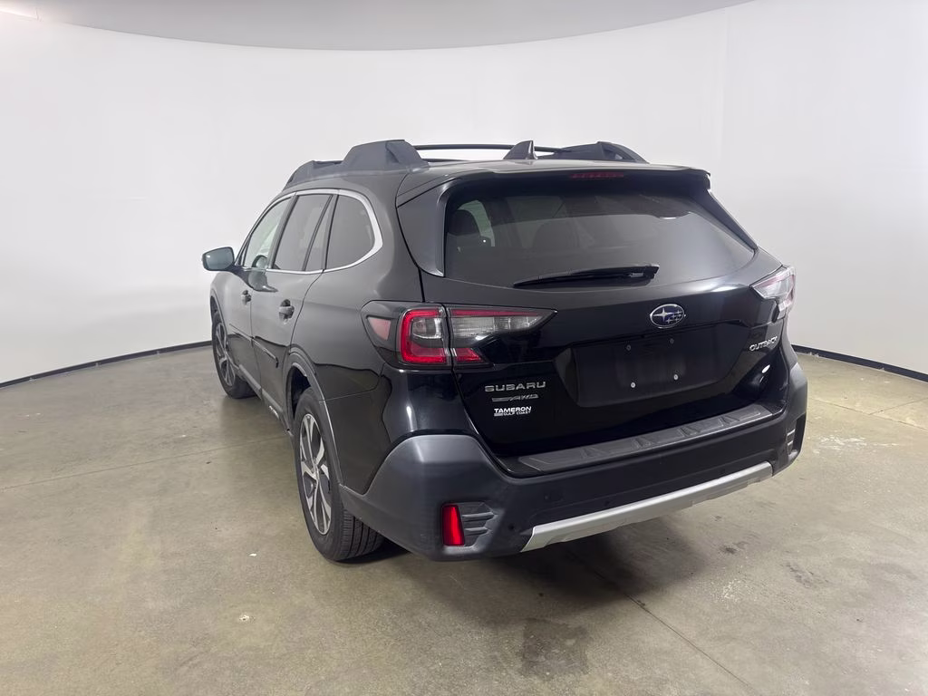 2020 Crystal Black Silica Subaru Outback Limited AWD SUV