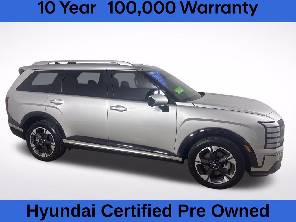 2026 Typhoon Silver Metallic Hyundai Palisade Limited FWD SUV