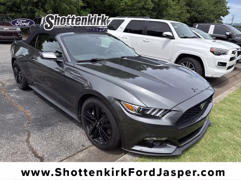 2017 Ford Mustang EcoBoost Convertible Premium's photo