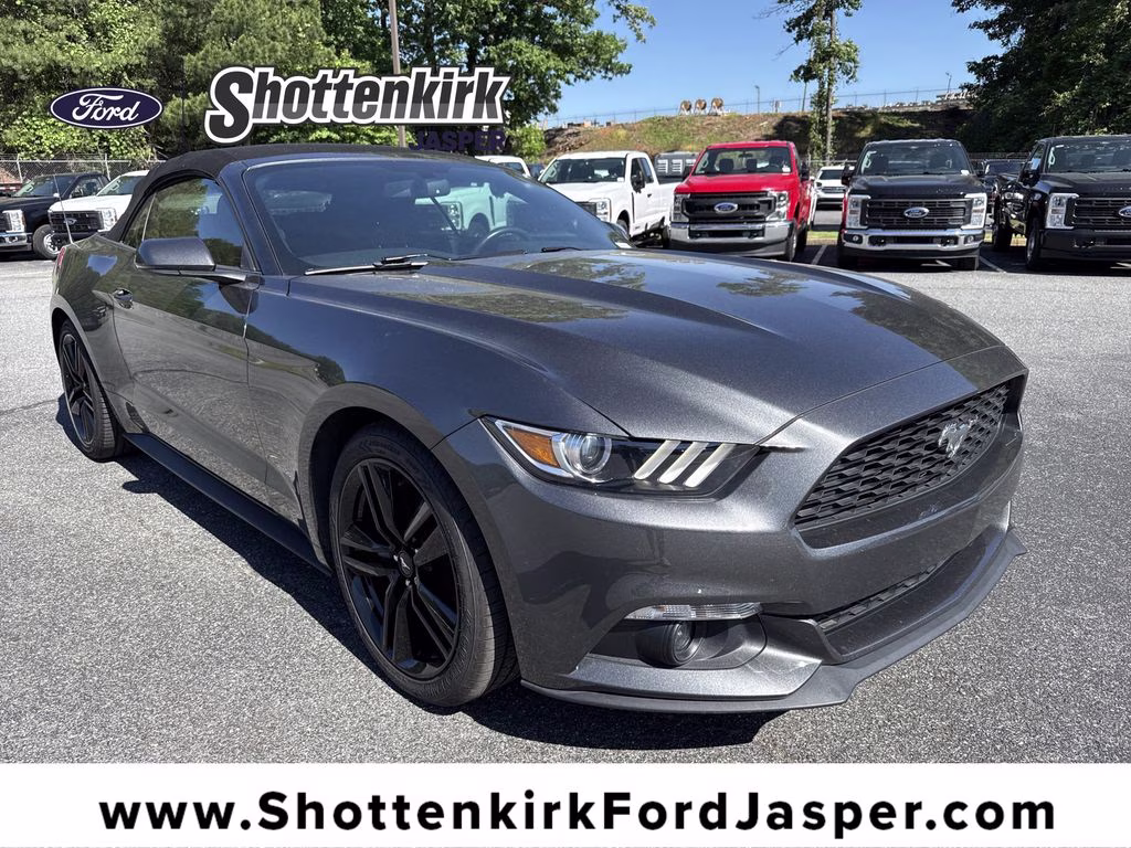2017 Ford Mustang EcoBoost Convertible Premium's photo