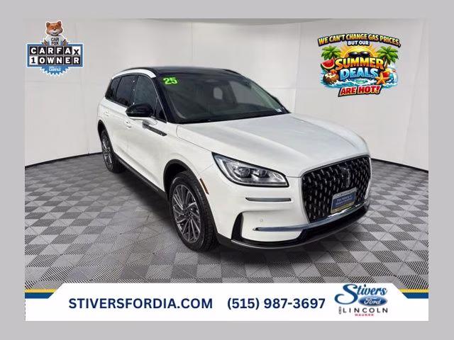 2025 Lincoln Corsair Reserve AWD's photo