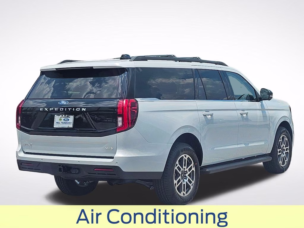 2026 Space Silver Metallic Ford Expedition Max Active RWD SUV
