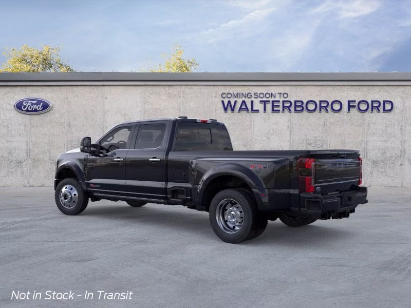 2026 Agate Black Metallic Ford Super Duty F-450 DRW Platinum 4X4 Truck