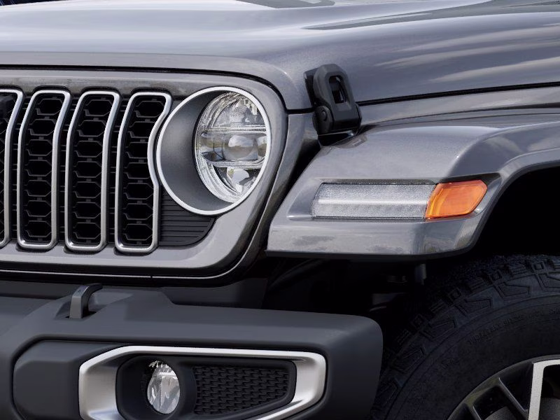 2026 Granite Crystal Metallic Clearcoat Jeep Wrangler Sahara 4X4 SUV