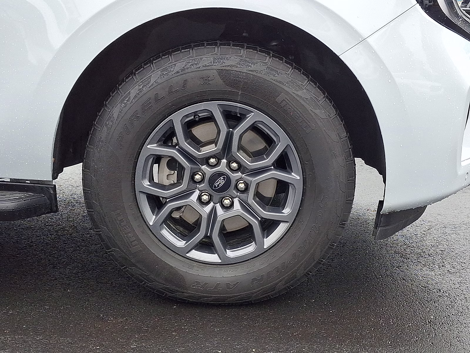 2025 Space Silver Metallic - A3 Ford Expedition Active 4X4