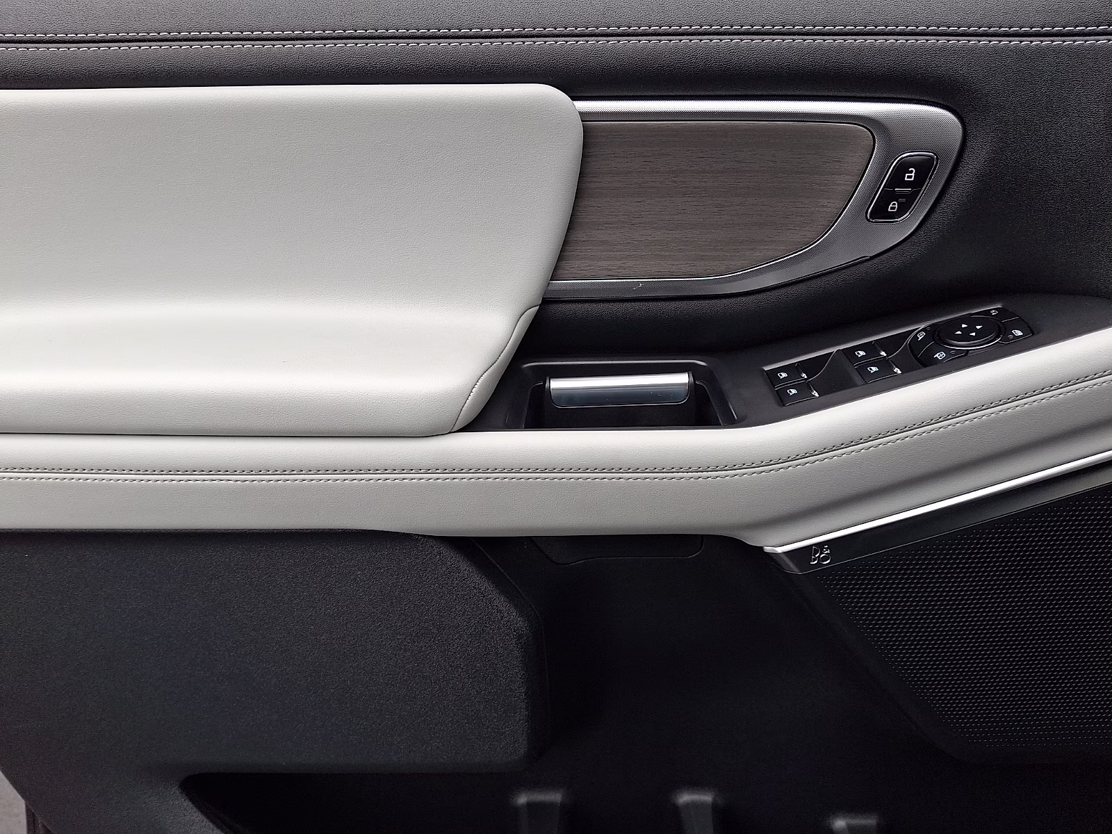 2025 Agate Black Metallic - UM Ford Expedition Platinum 4X4